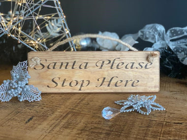 Santa Please Stop Here sign, Christmas decoration